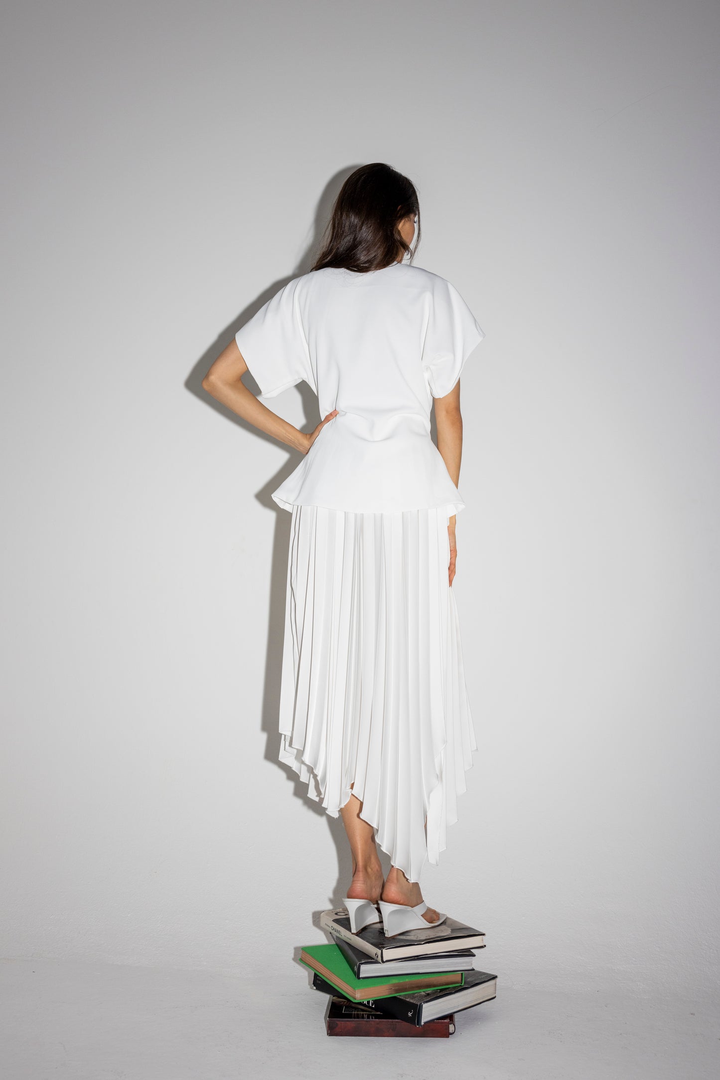 lara pleated set